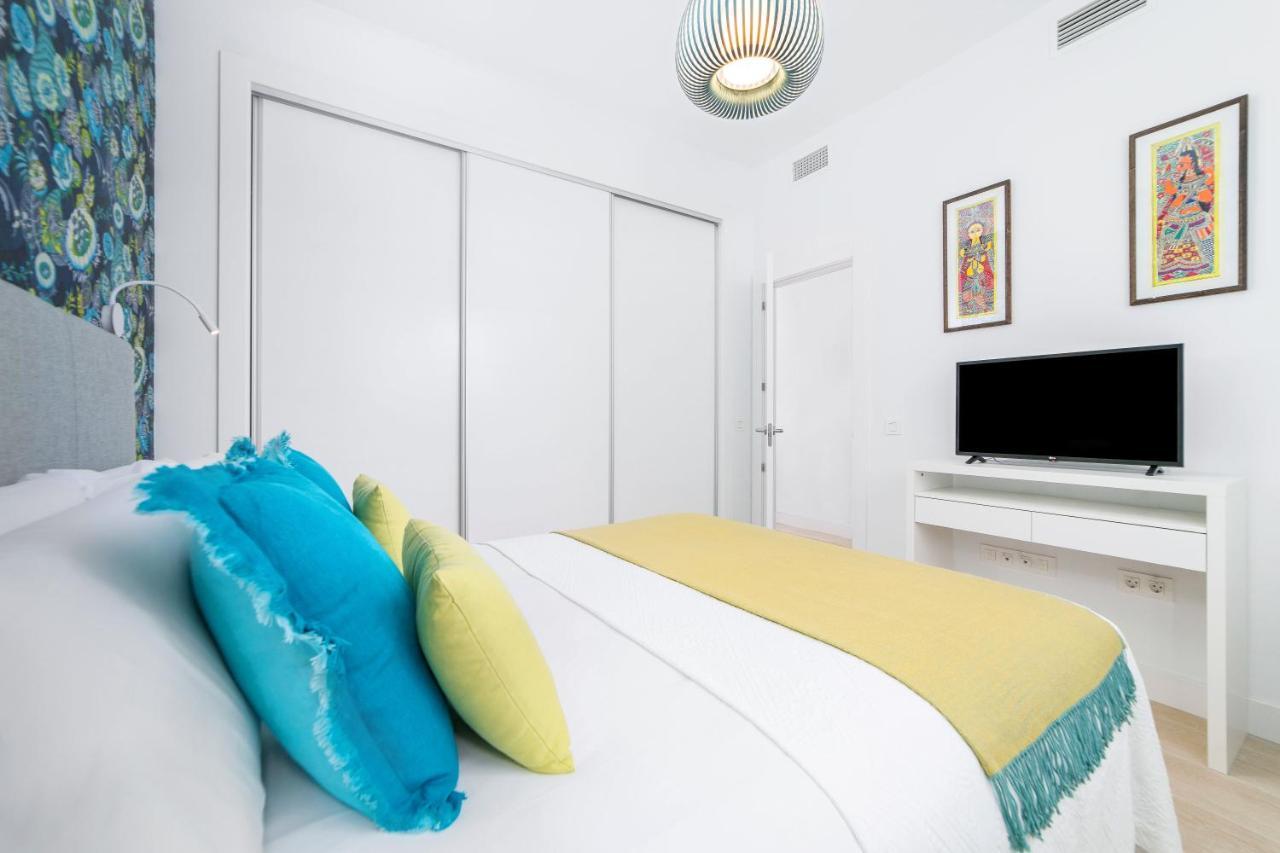 Apartment Hoyo De Esparteros By Lovely *