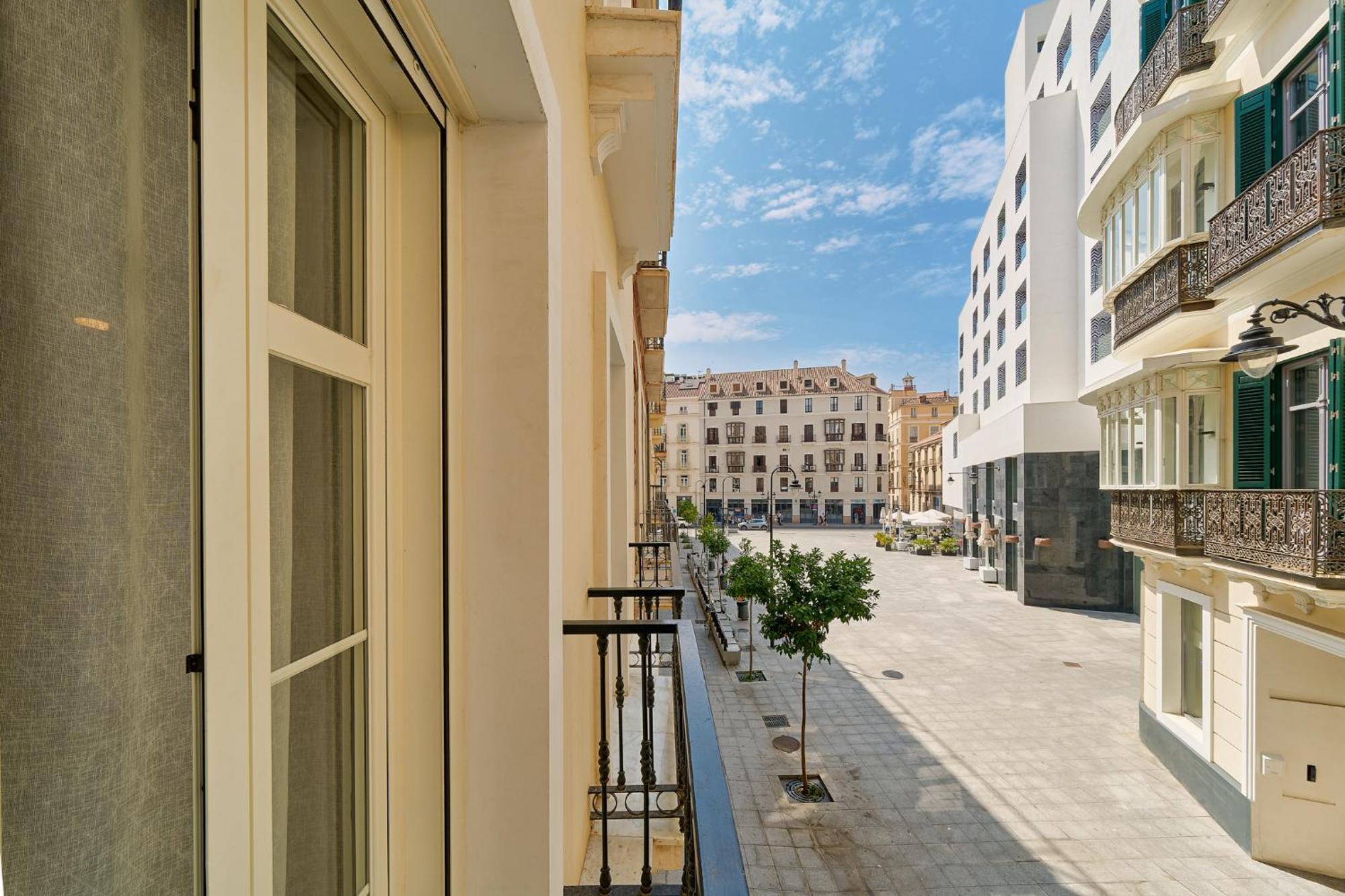Apartment Hoyo De Esparteros By Lovely